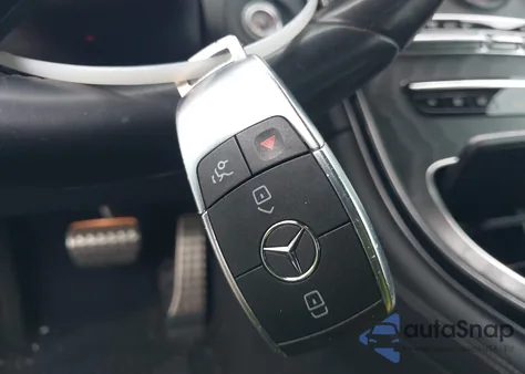 2020 Mercedes-Benz Glc 300 из США, поврежденный, VIN WDC0G8DB8LF724648